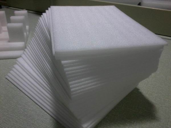 昆山乐而美包装材料有限公司 昆山乐而美包装材料有限公司